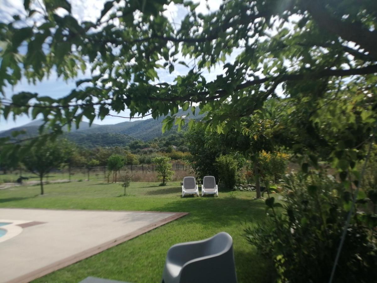Le Petit Ventoux Hotel Malaucène Екстериор снимка