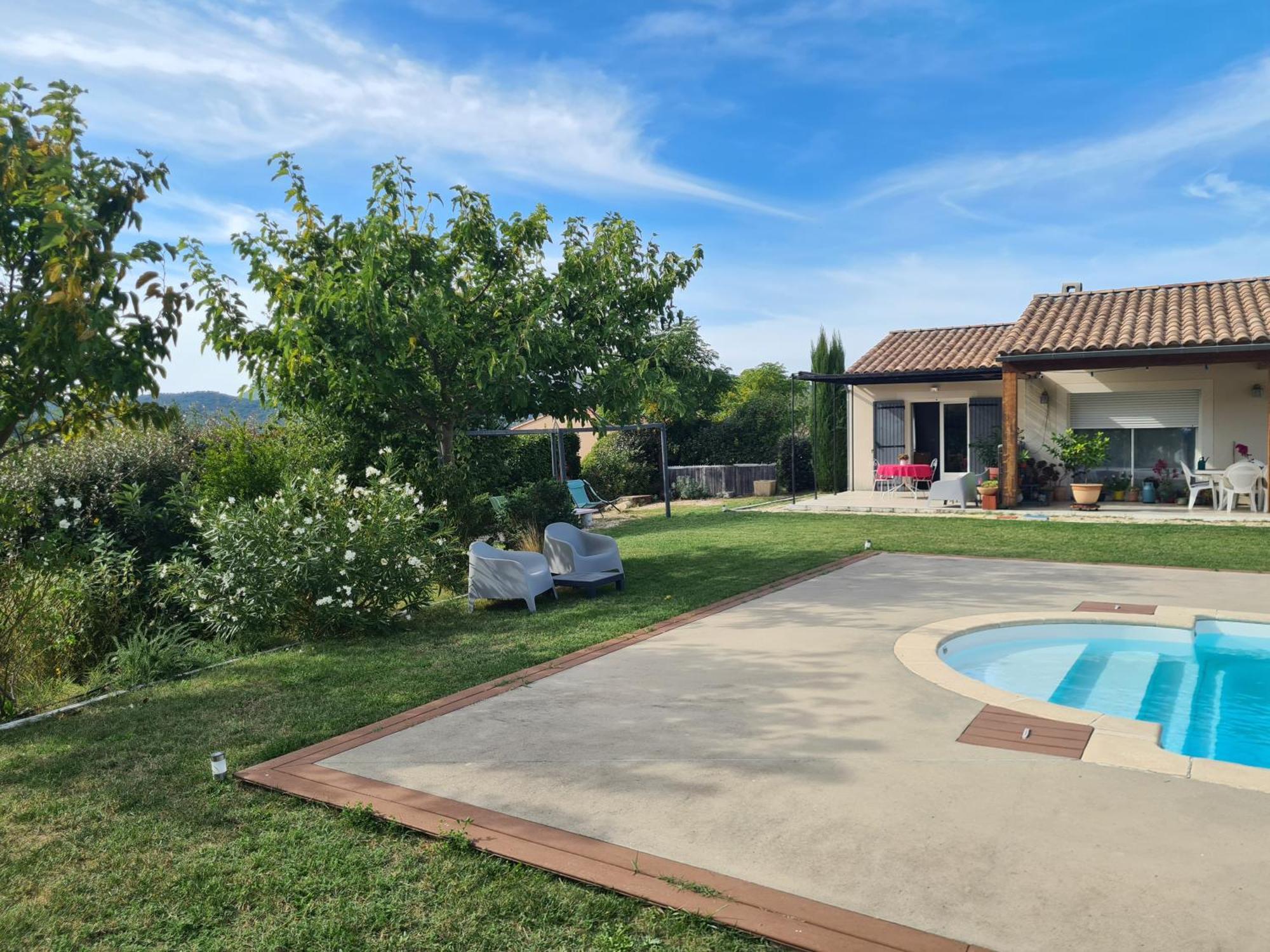 Le Petit Ventoux Hotel Malaucène Екстериор снимка